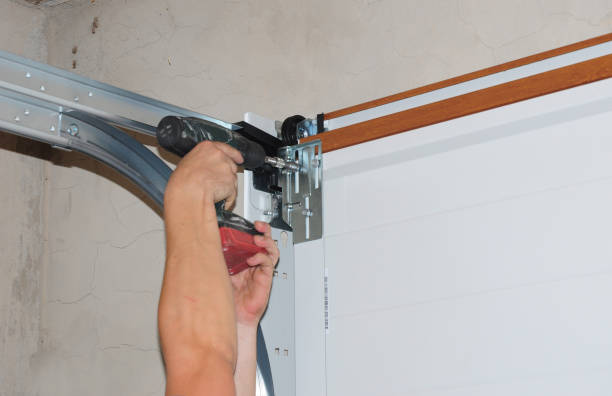 Common Garage Door Problems Caused by Damaged Rollers