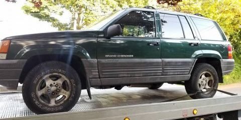 Medium-Duty Towing: When Is It the Right Solution for Your Vehicle?