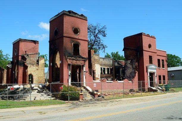 7 Common Fire Damage Problems and How Restoration Professionals Solve Them