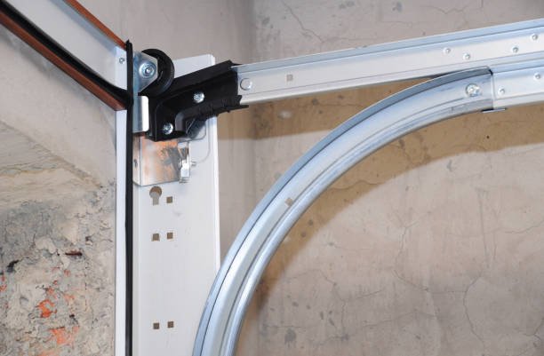 7 Garage Door Roller Replacement Mistakes Homeowners Should Avoid