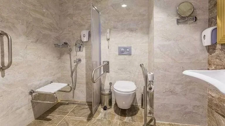 How to Choose the Right Stair Lift or Vertical Platform Lift in Portland, OR